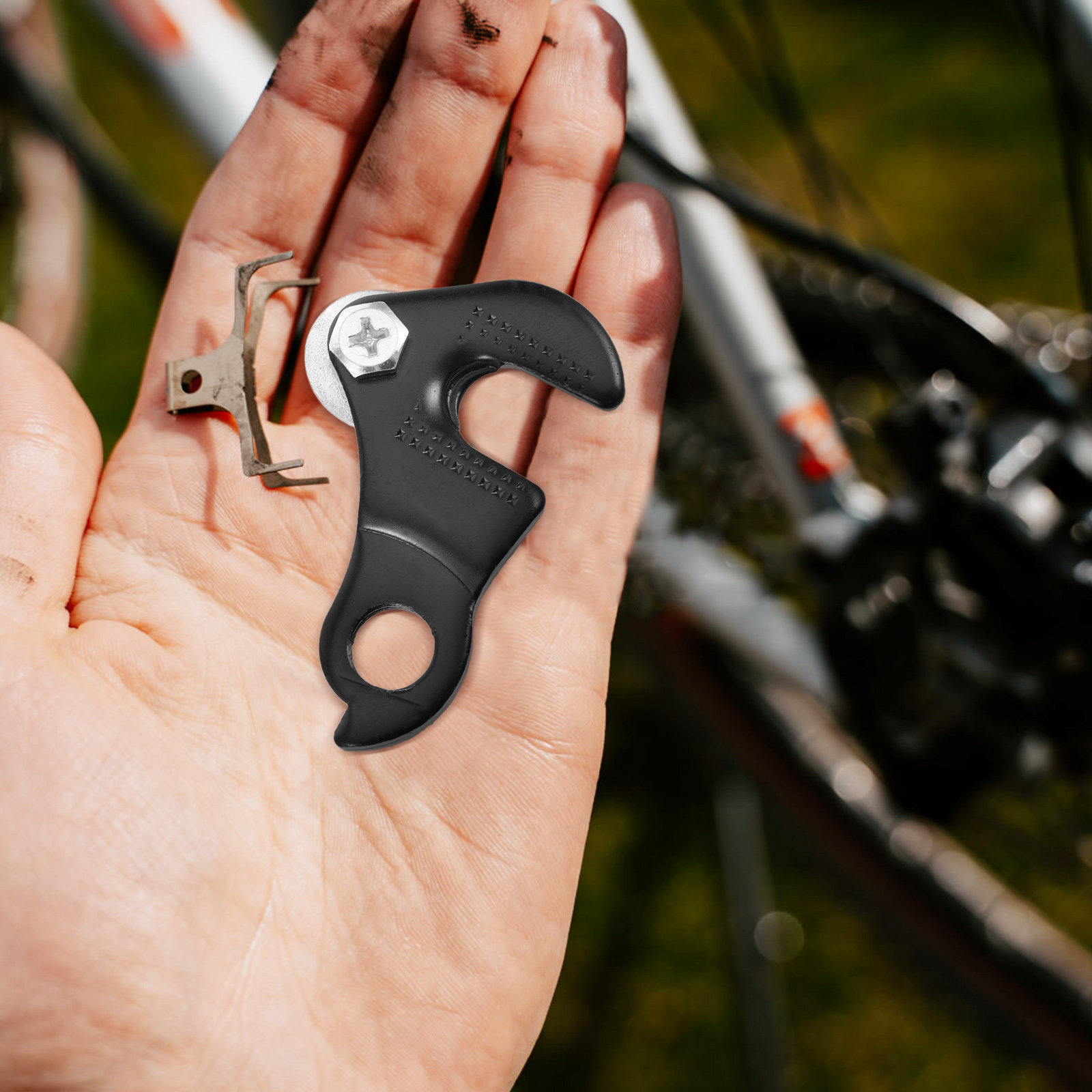 サイクリングアクセサリー 鉄製リアディレイラーハンガー テー - Mountain Biking Essentials のレビューと価格