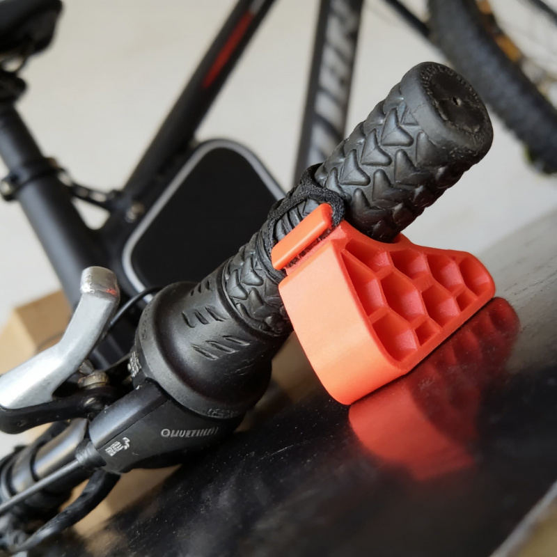 サイクリングツール収納ラック自転車ステム固定ブラケットポータ - Mountain Biking Essentials のレビューと価格